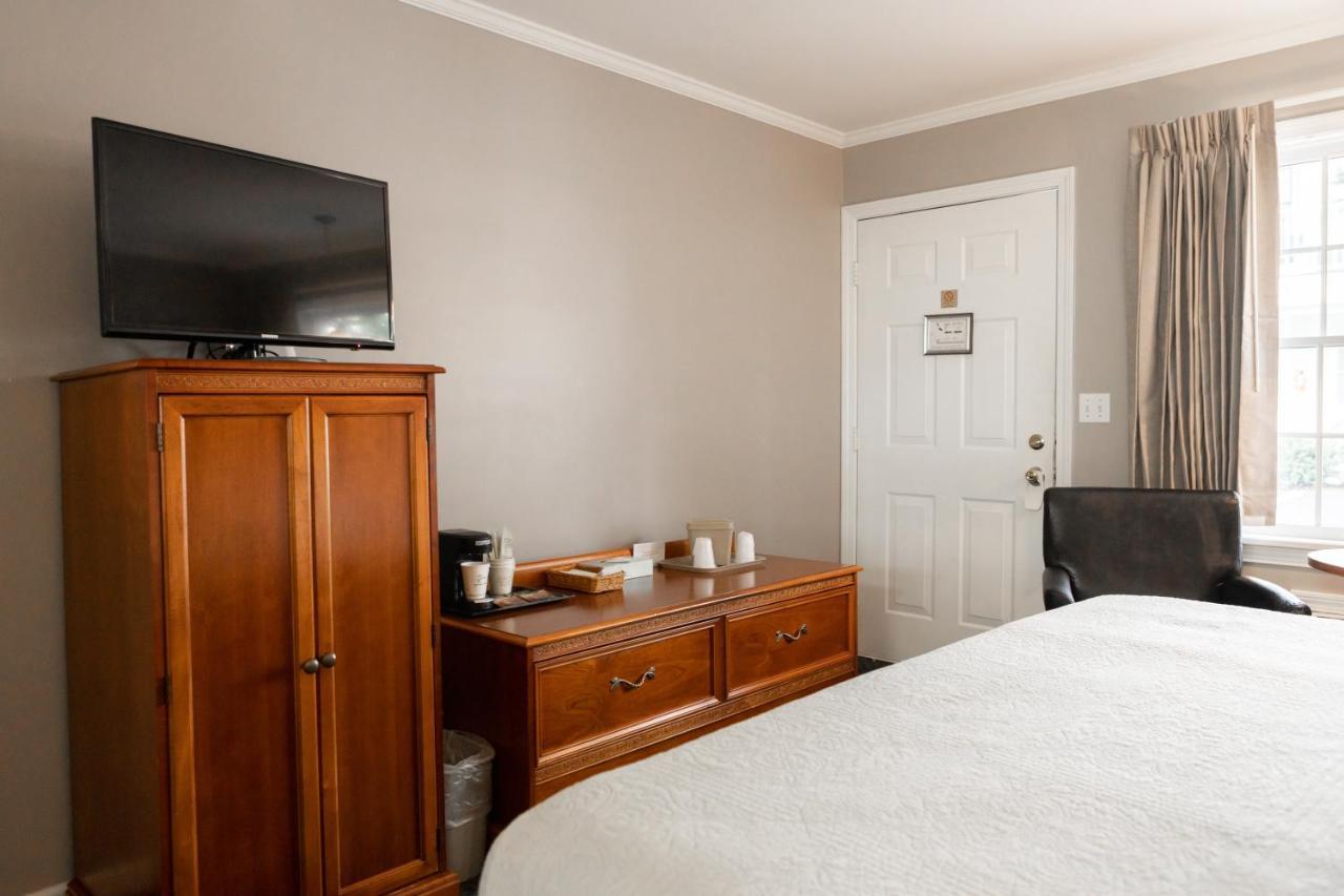 Motel Admiral 2*